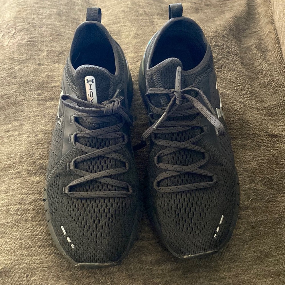 Under Armour HOVR Phantom shoes
